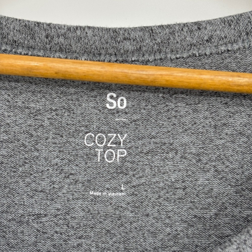 SO Cozy Top Women's Gray Heathered Long Sleeve T-Shirt Pocket Top Size Large‎ - Picture 4 of 7